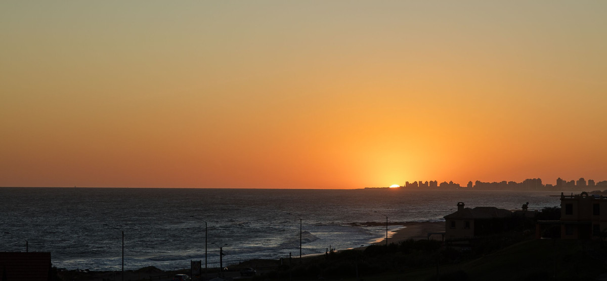 Magnífico lote con excelente vista frenta al mar. 