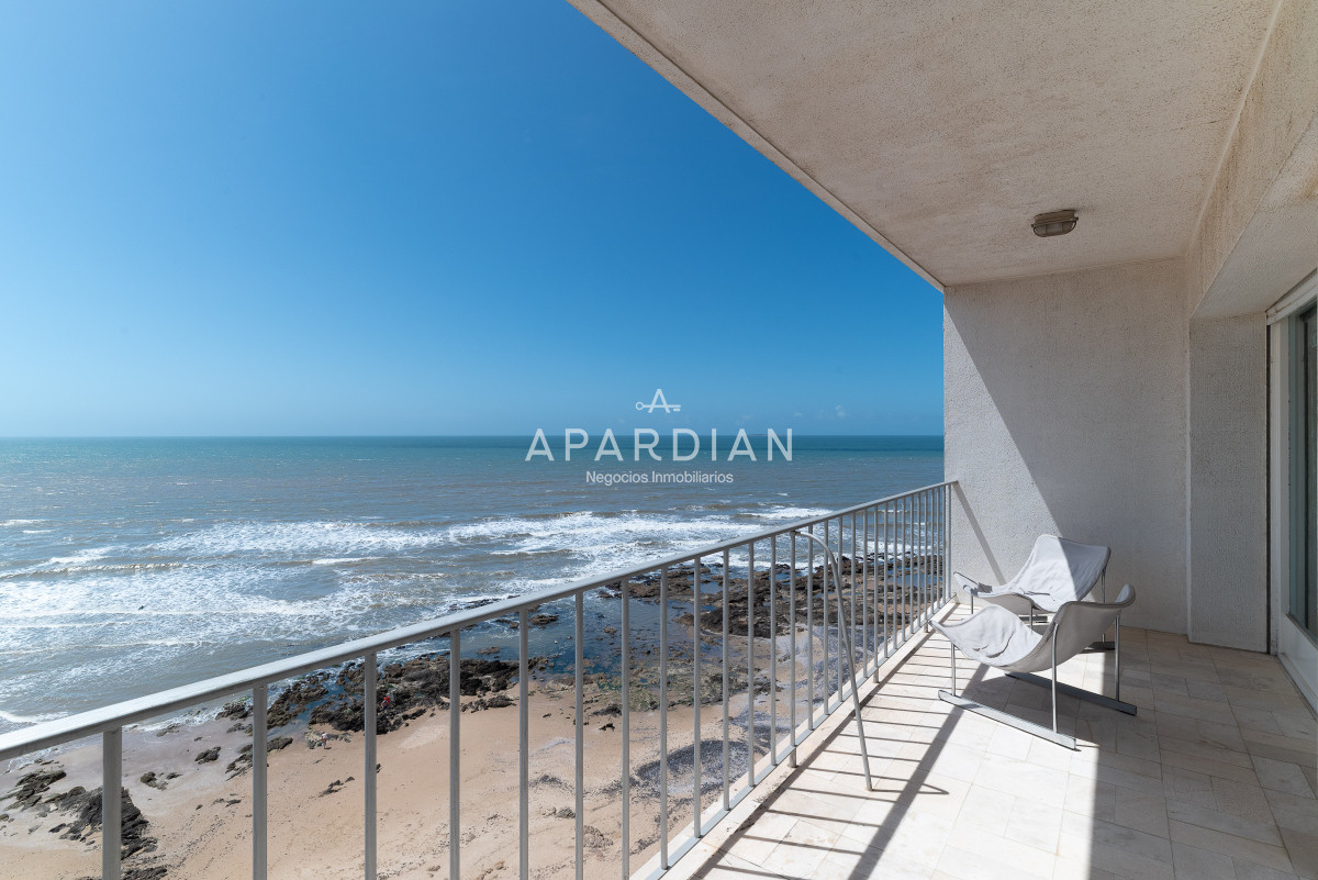 Apartamento ID.21097145 - Departamento en venta en Edificio Mir – Punta del Este