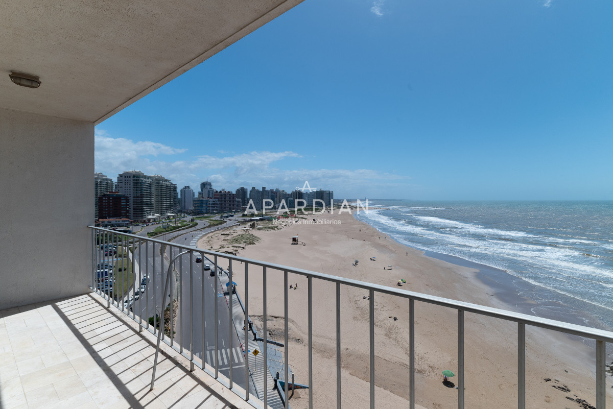 Apartamento ID.21097145 - Departamento en venta en Edificio Mir – Punta del Este
