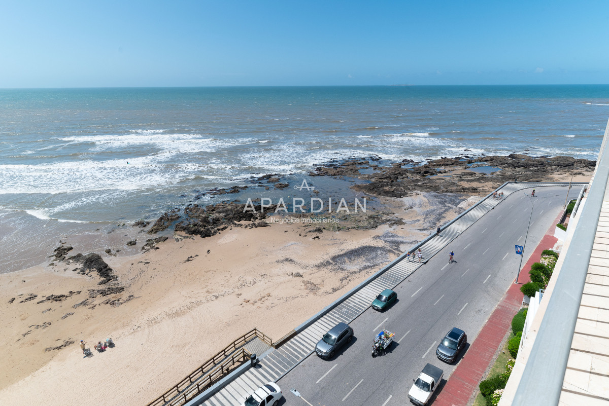 Apartamento ID.21097145 - Departamento en venta en Edificio Mir – Punta del Este
