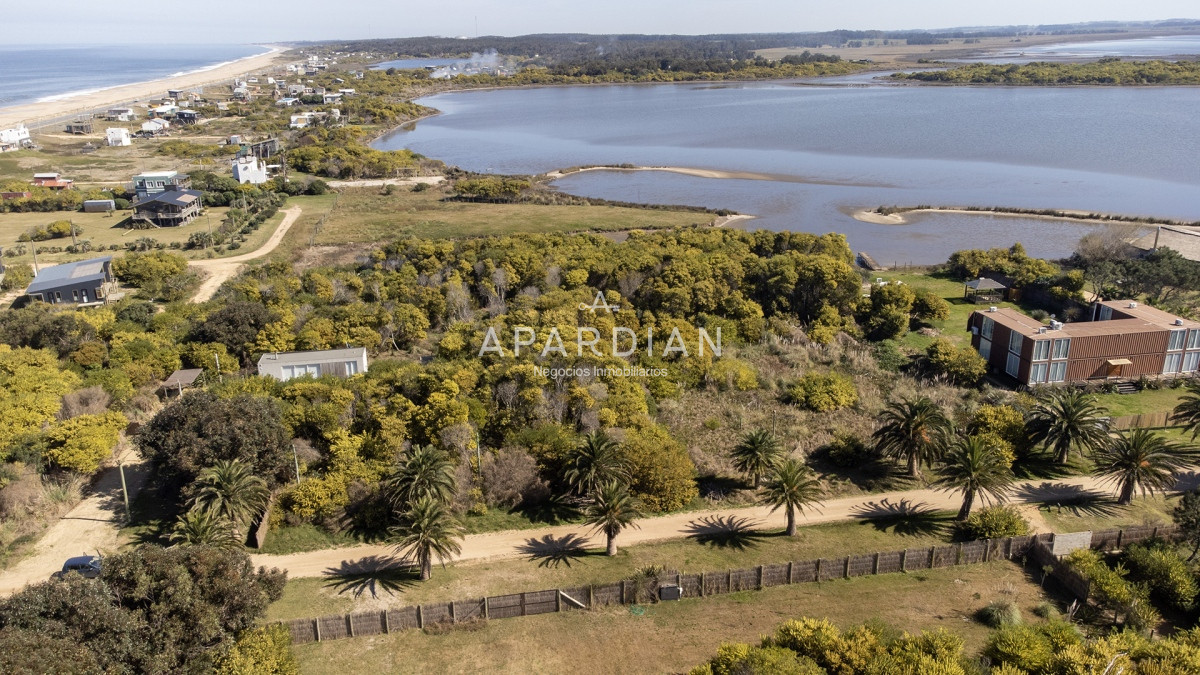 Terreno ID.21097144 - Venta de Lote de 569 m² en Balneario Santa Mónica - Oportunidad Única