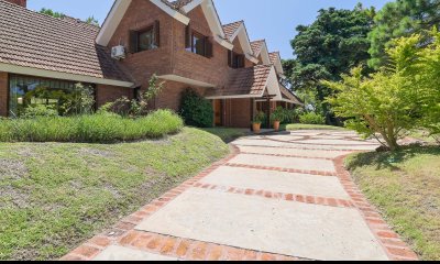 Venta propiedad excepcional + 2 lotes en El Golf Punta del Este