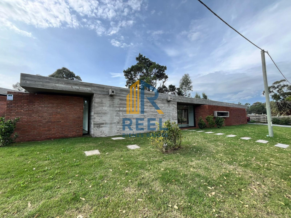 Casa ID.51 - Casa a estrenar en Punta colorada 