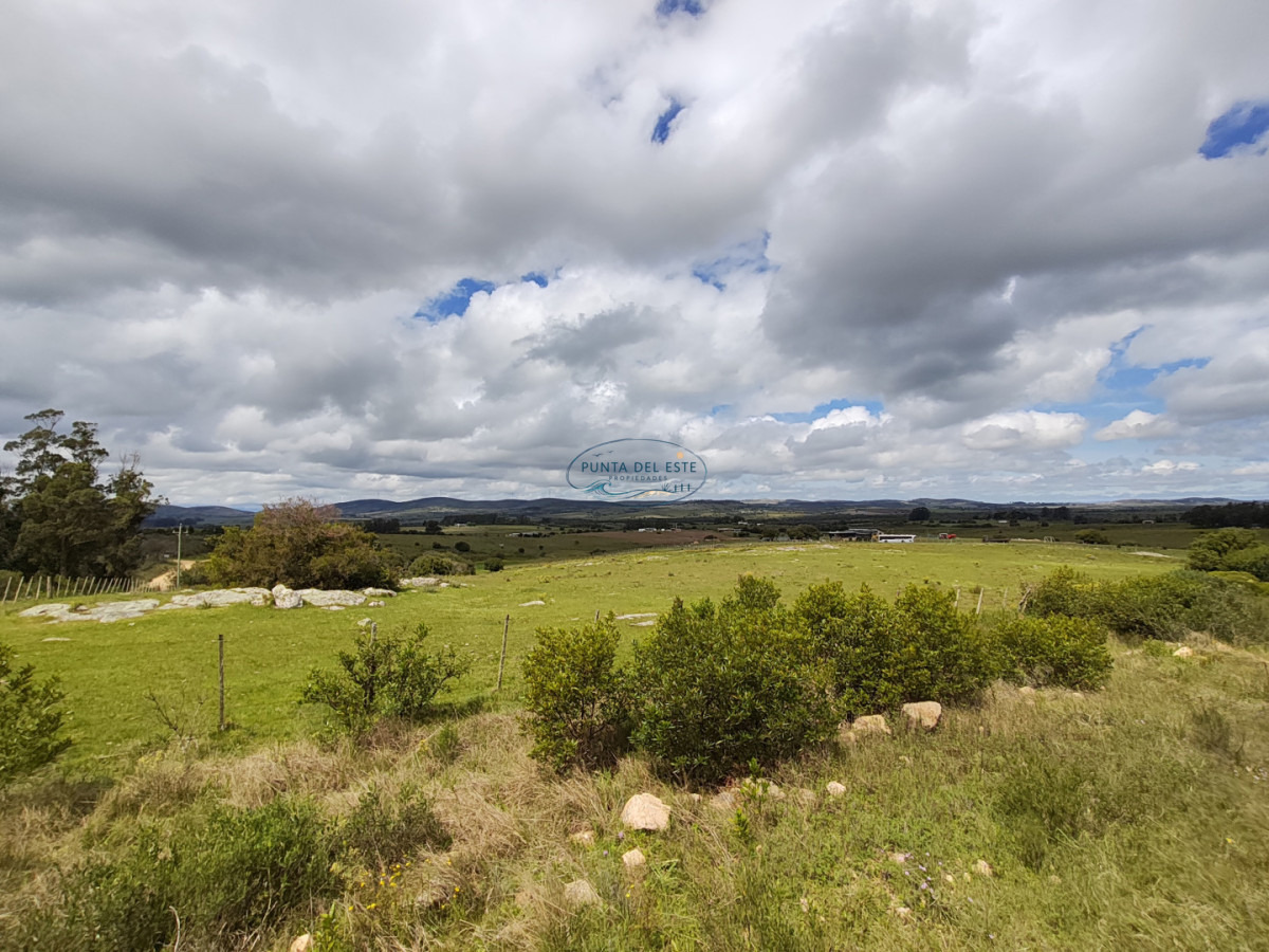 Chacra ID.170 - Venta chacra 5 hectáreas Pueblo Edén. Maldonado. 
