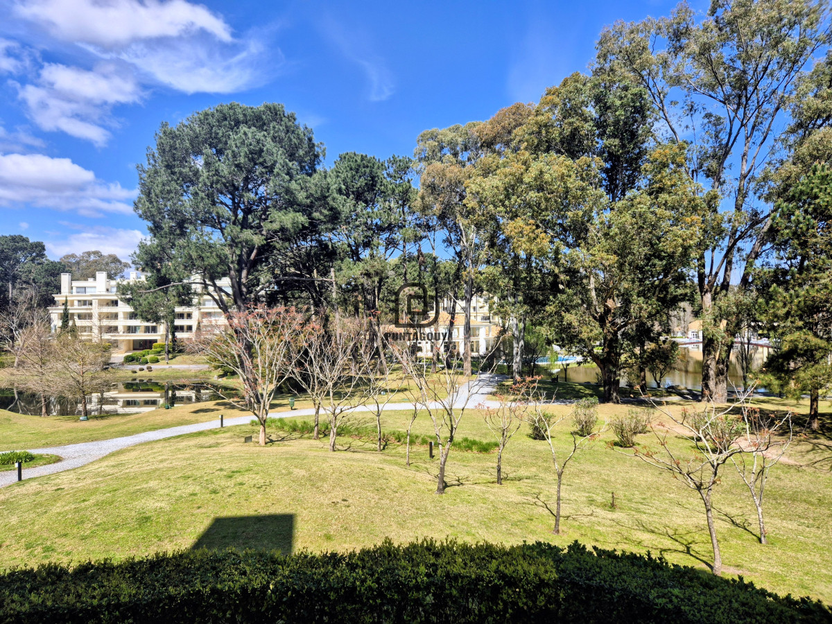 Apartamento ID.1877 - Venta 1 dormitorio SOLANAS