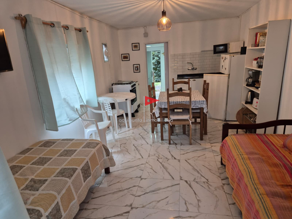 Casa ID.74 - Casa en venta Punta Fría Piriápolis 4 dormitorios y 2 baños