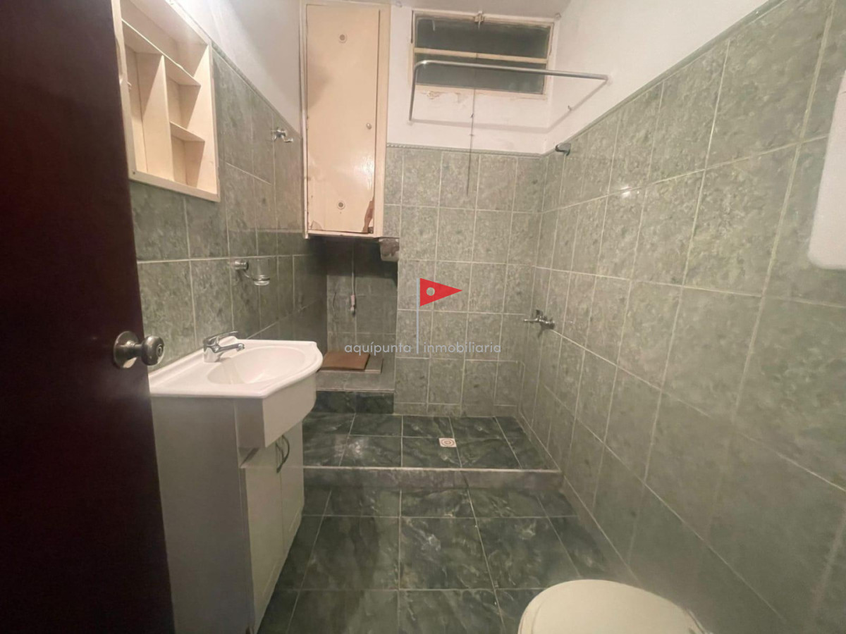 Casa ID.320 - EN VENTA casa de 4 dormitorios y 3 baños