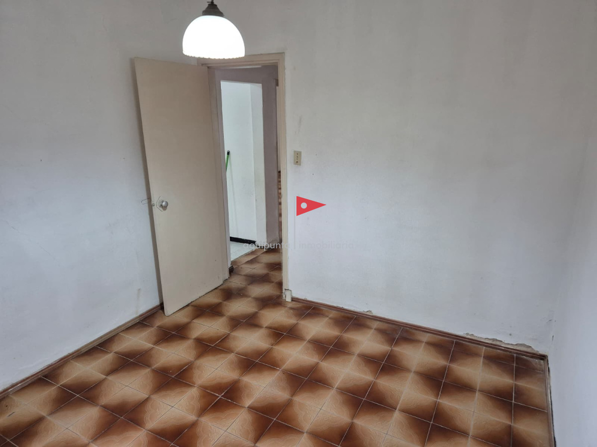 Casa ID.74 - Casa en venta Punta Fría Piriápolis 4 dormitorios y 2 baños