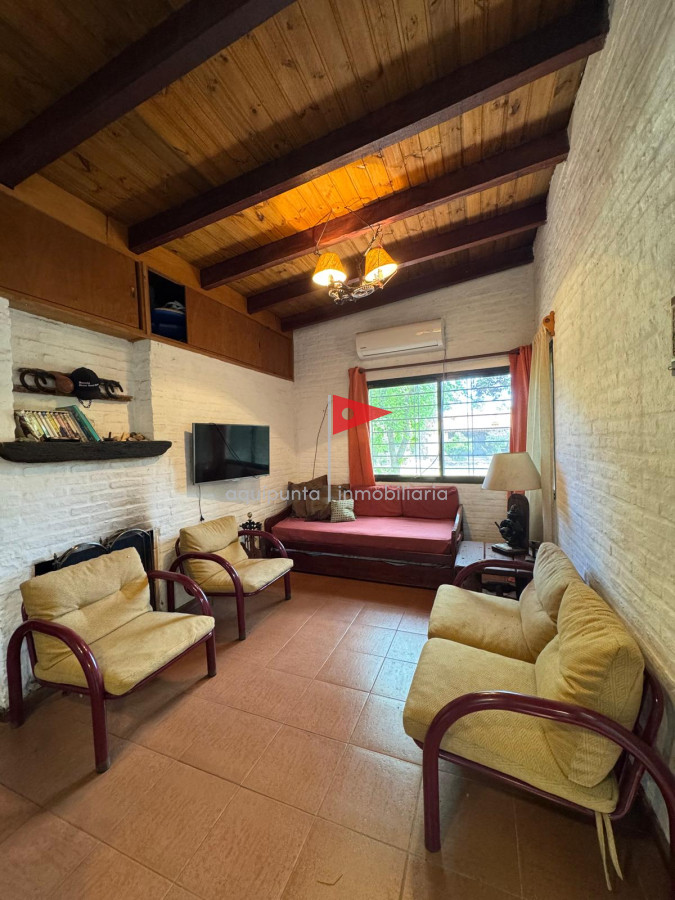 Casa ID.112 - Casa en Venta Piriápolis 2 dormitorios 1 baño.