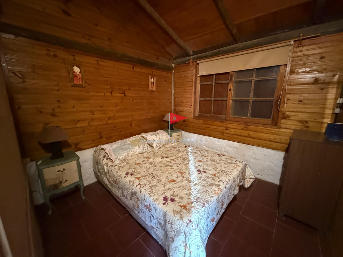Casa ID.322 - Vendo Casa de 2 dormitorios en un entorno natural, a pocos minutos del mar