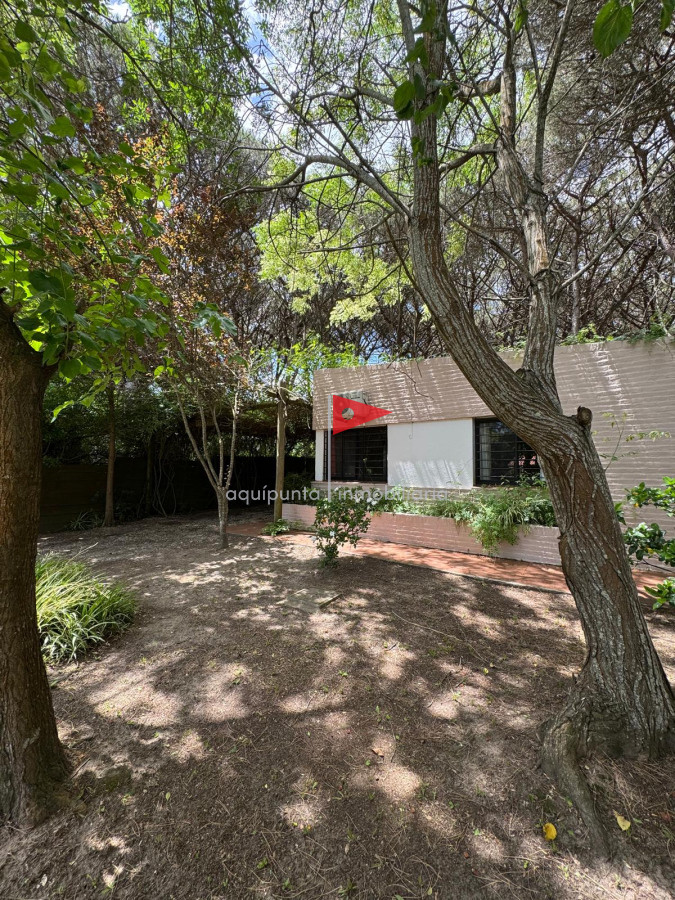 Casa ID.112 - Casa en Venta Piriápolis 2 dormitorios 1 baño.