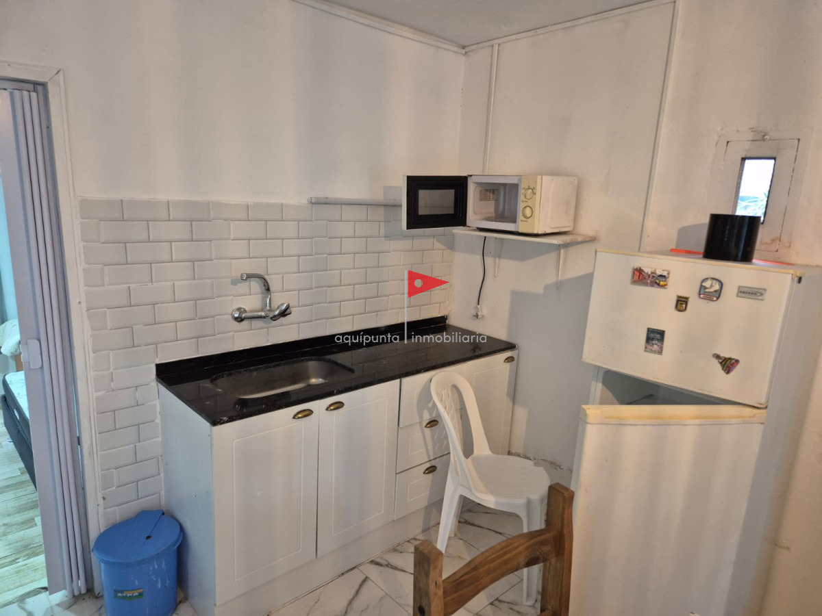 Casa ID.74 - Casa en venta Punta Fría Piriápolis 4 dormitorios y 2 baños