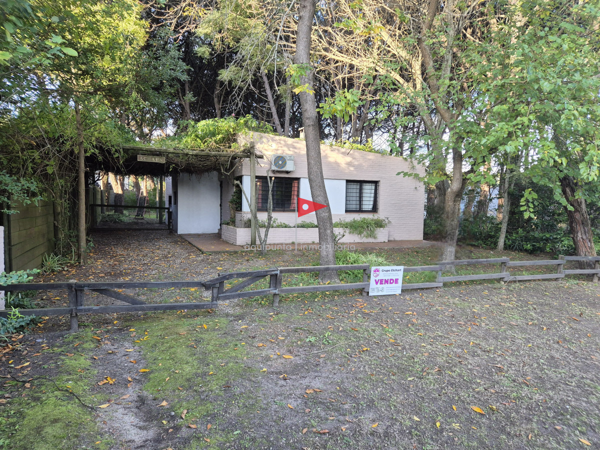 Casa ID.112 - Casa en Venta Piriápolis 2 dormitorios 1 baño.