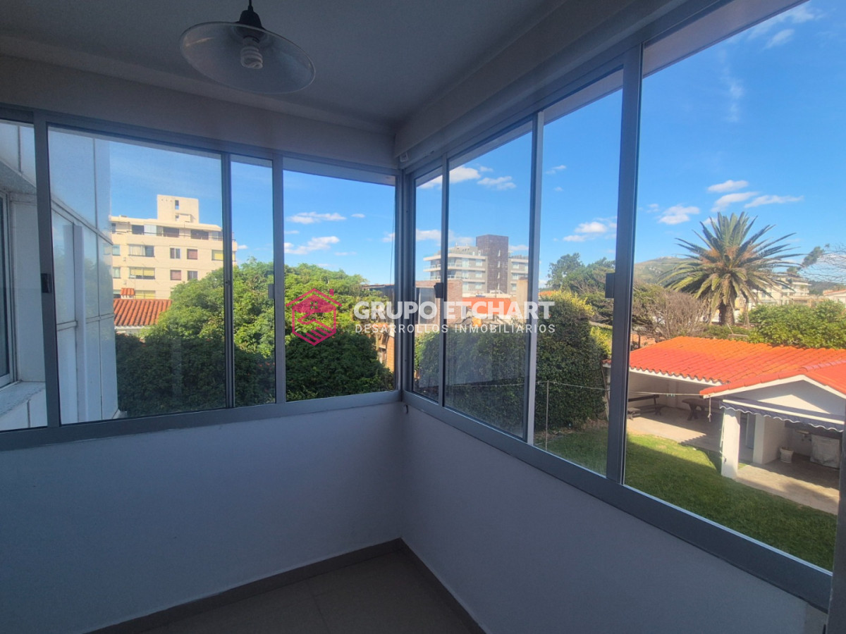 Apartamento ID.229 - EN VENTA Apartamento dos dormitorios, dos baños, frente al mar