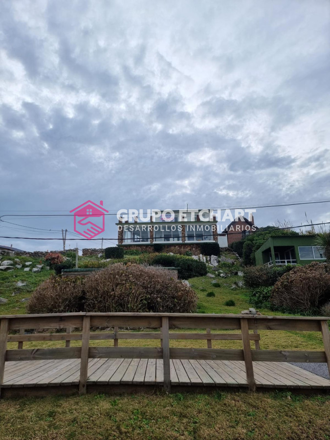 Casa ID.109 - Casa en venta Punta Colorada -  Vista al Mar - 3 Dormitorios 2 Baños