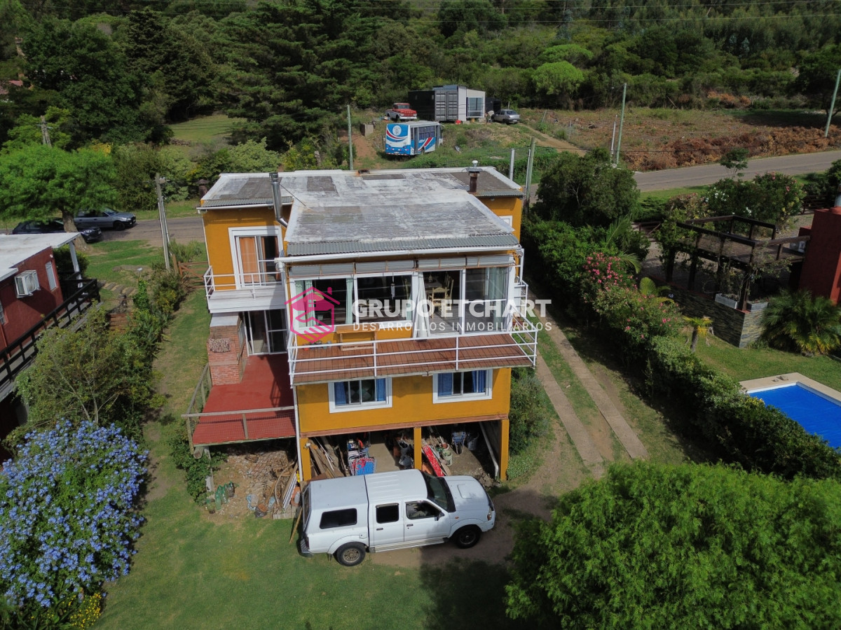 Casa ID.191 - Casa en Venta Piriápolis 5 dormitorios y 2 baños