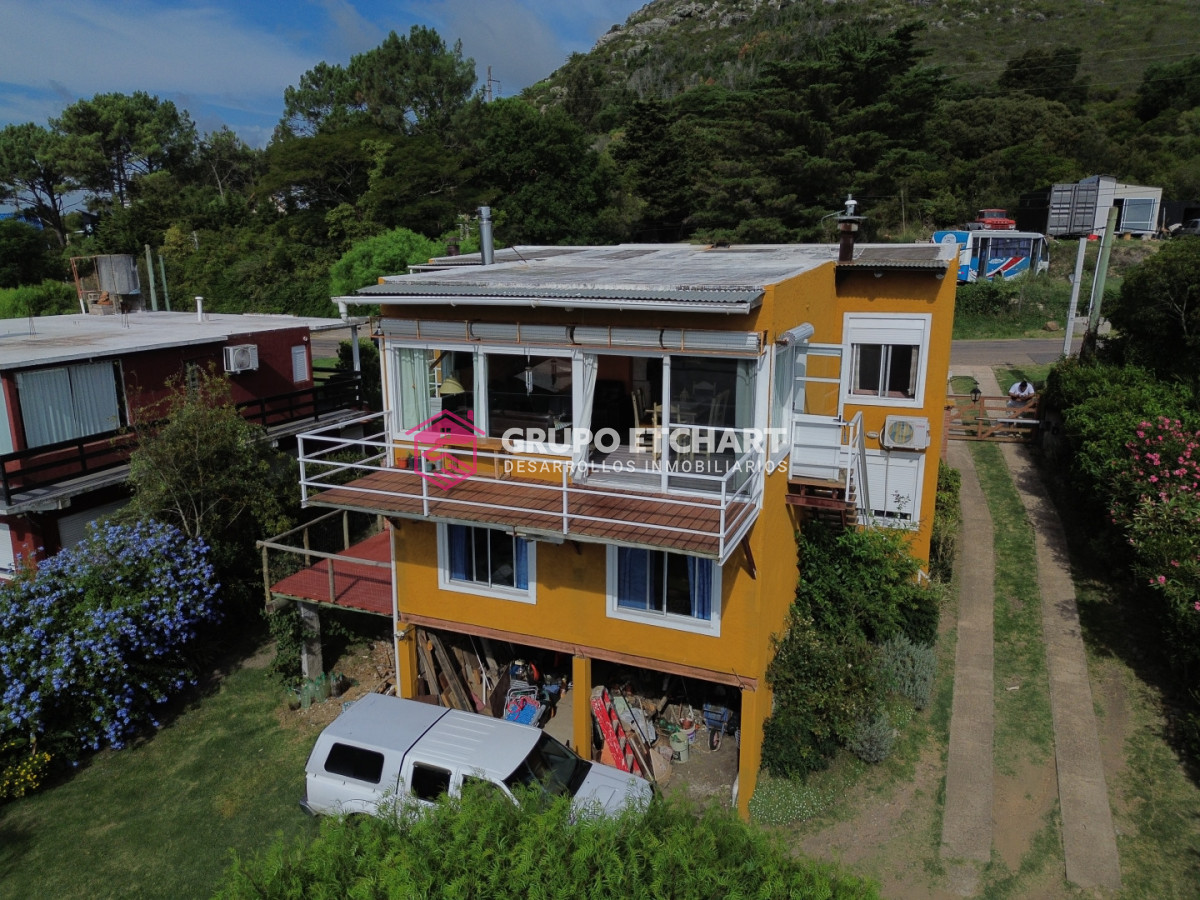 Casa ID.191 - Casa en Venta Piriápolis 5 dormitorios y 2 baños
