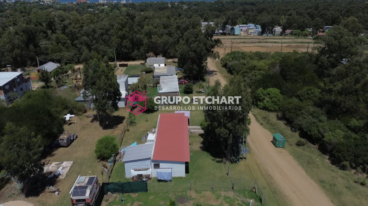 Casa ID.46 - Casa en venta Piriápolis 5 dormitorios y 2 baños.