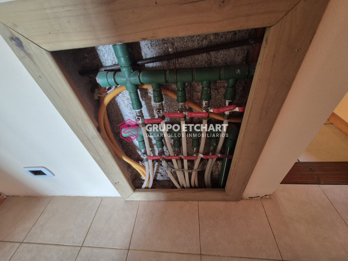 Casa ID.191 - Casa en Venta Piriápolis 5 dormitorios y 2 baños