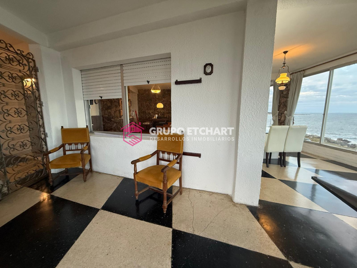 Casa ID.109 - Casa en venta Punta Colorada -  Vista al Mar - 3 Dormitorios 2 Baños