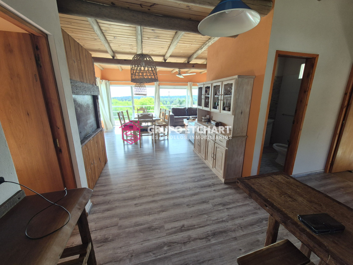 Casa ID.191 - Casa en Venta Piriápolis 5 dormitorios y 2 baños