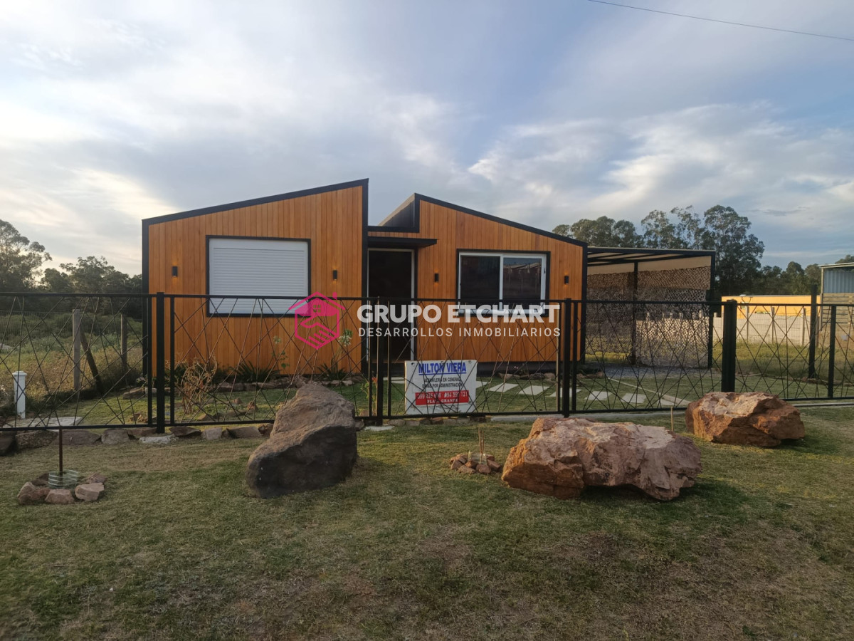 Casa ID.37 - Casa en venta Piriápolis 2 dormitorios 2 baños.