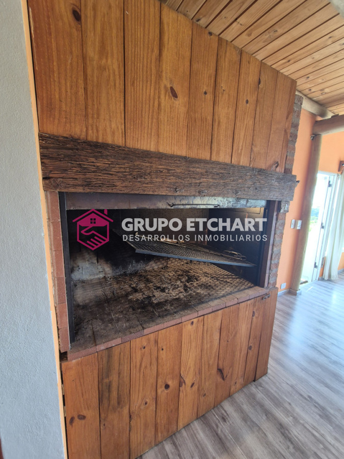 Casa ID.191 - Casa en Venta Piriápolis 5 dormitorios y 2 baños