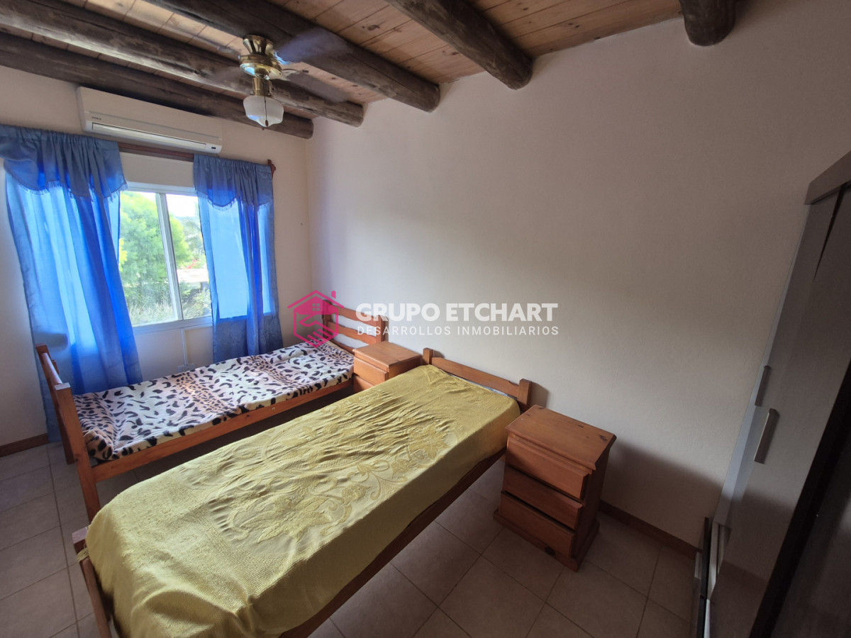 Casa ID.191 - Casa en Venta Piriápolis 5 dormitorios y 2 baños