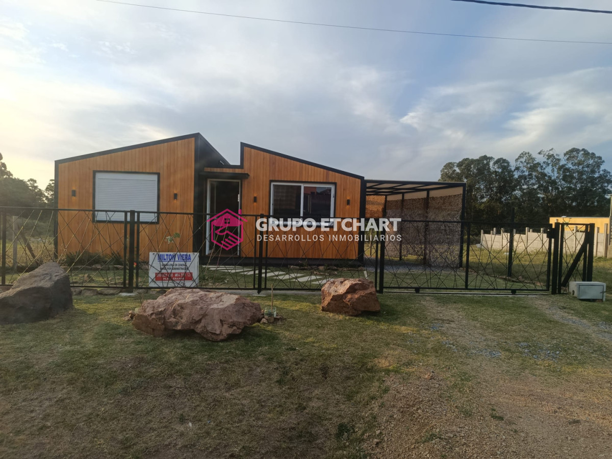 Casa ID.37 - Casa en venta Piriápolis 2 dormitorios 2 baños.