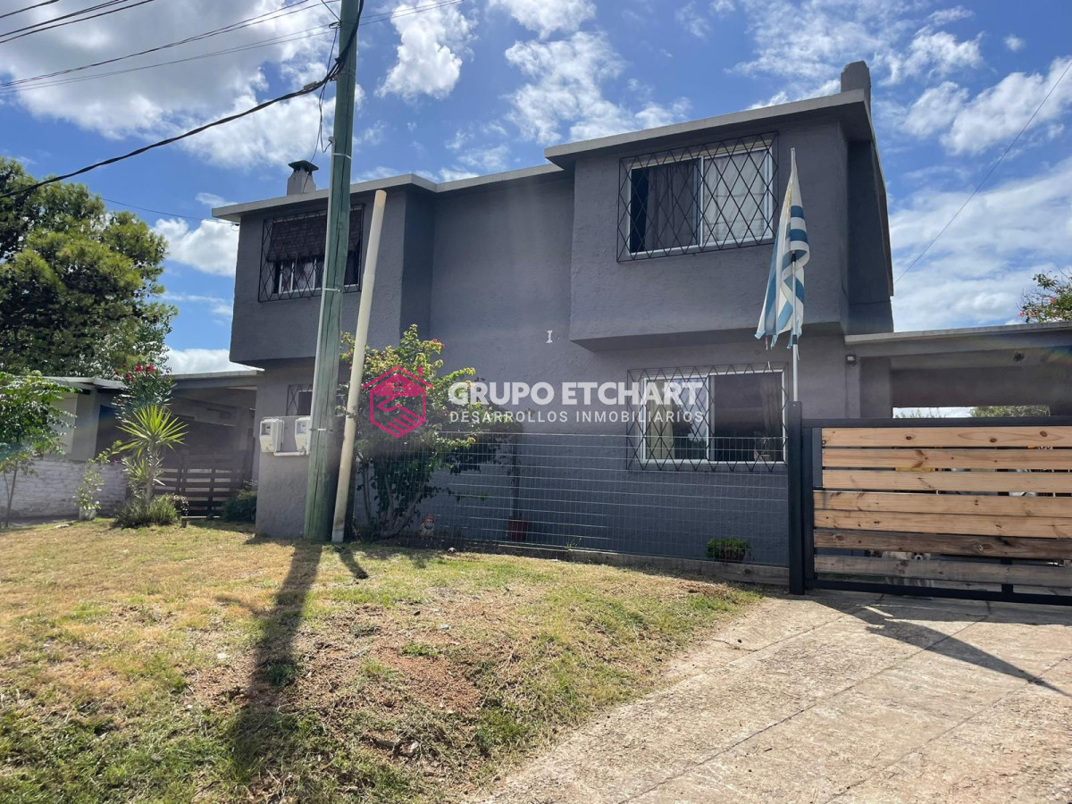 Casa ID.24 - Casa en venta Piriápolis 4 dormitorios  2 baños.