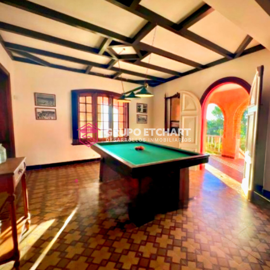 Casa ID.41 - Edificio en venta Piriápolis con 5000mt2 de terreno.