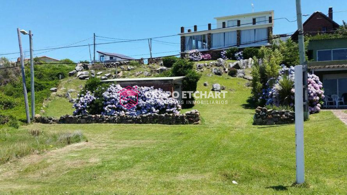Casa ID.109 - Casa en venta Punta Colorada -  Vista al Mar - 3 Dormitorios 2 Baños