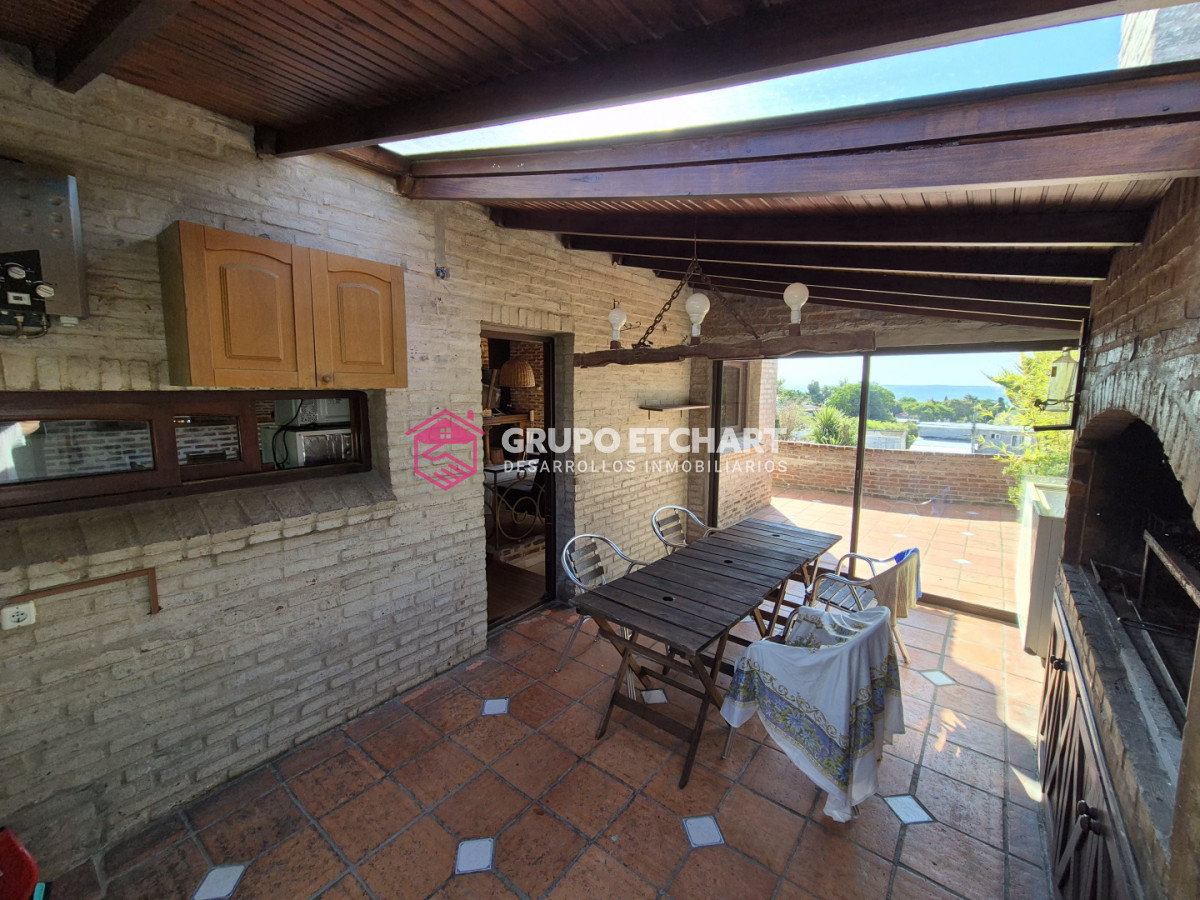 Casa ID.68 - Casa en venta Piriápolis 3 dormitorios y 2 baños.