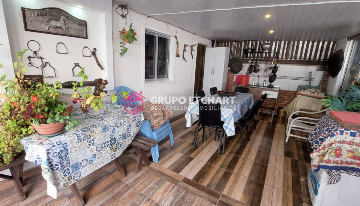 Casa ID.28 - Casa en venta Piriápolis 4 dormitorios y 3 baños.