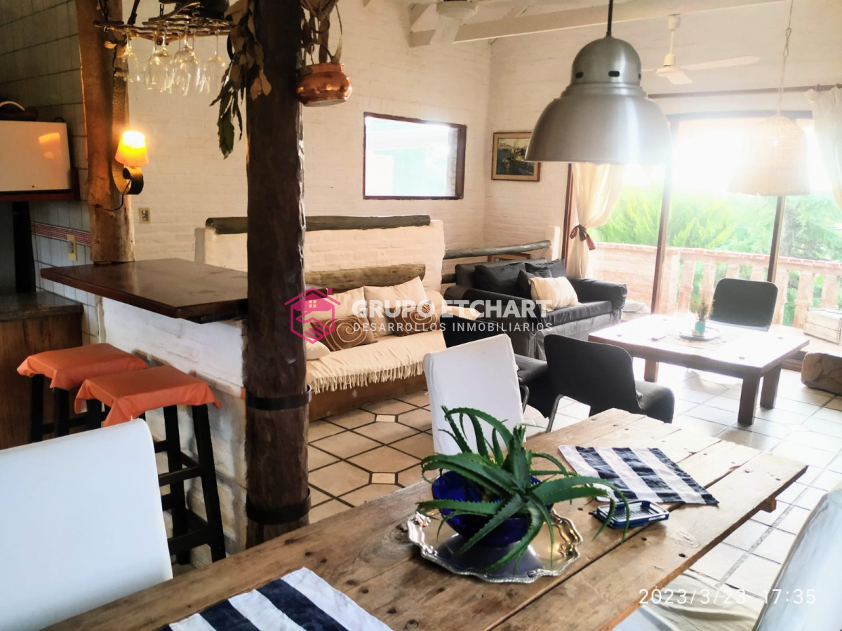 Casa ID.69 - Casa en venta Piriápolis 3 dormitorios y 2 baños.