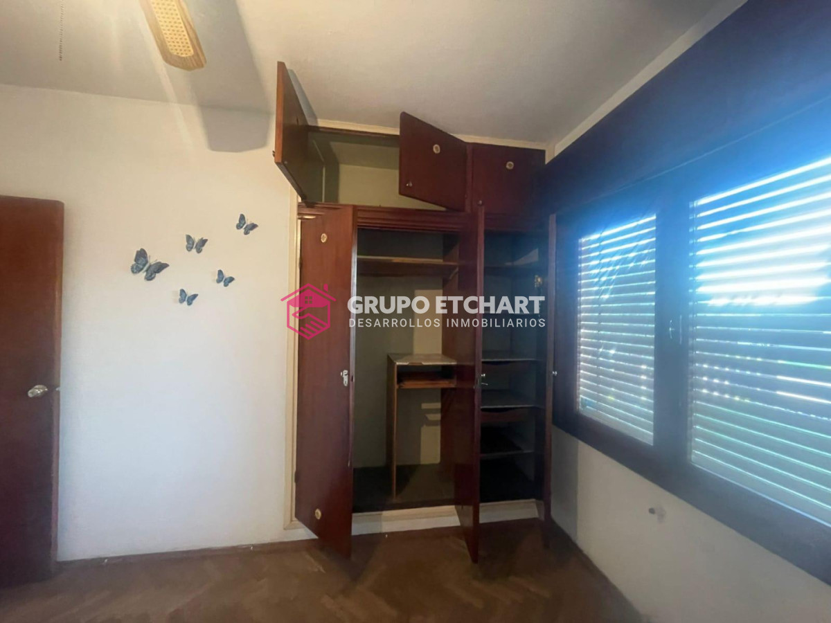 Casa ID.214 - EN VENTA casa de 4 dormitorios y 3 baños