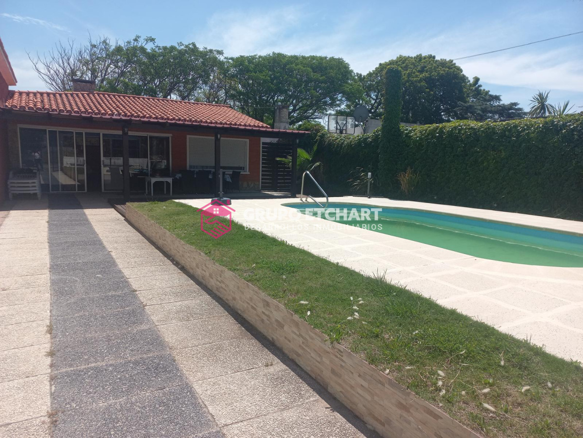 Casa ID.59 - Casa en venta Piriápolis Playa Grande 5 dormitorios 3 baños posible permuta en ciudad de Minas.