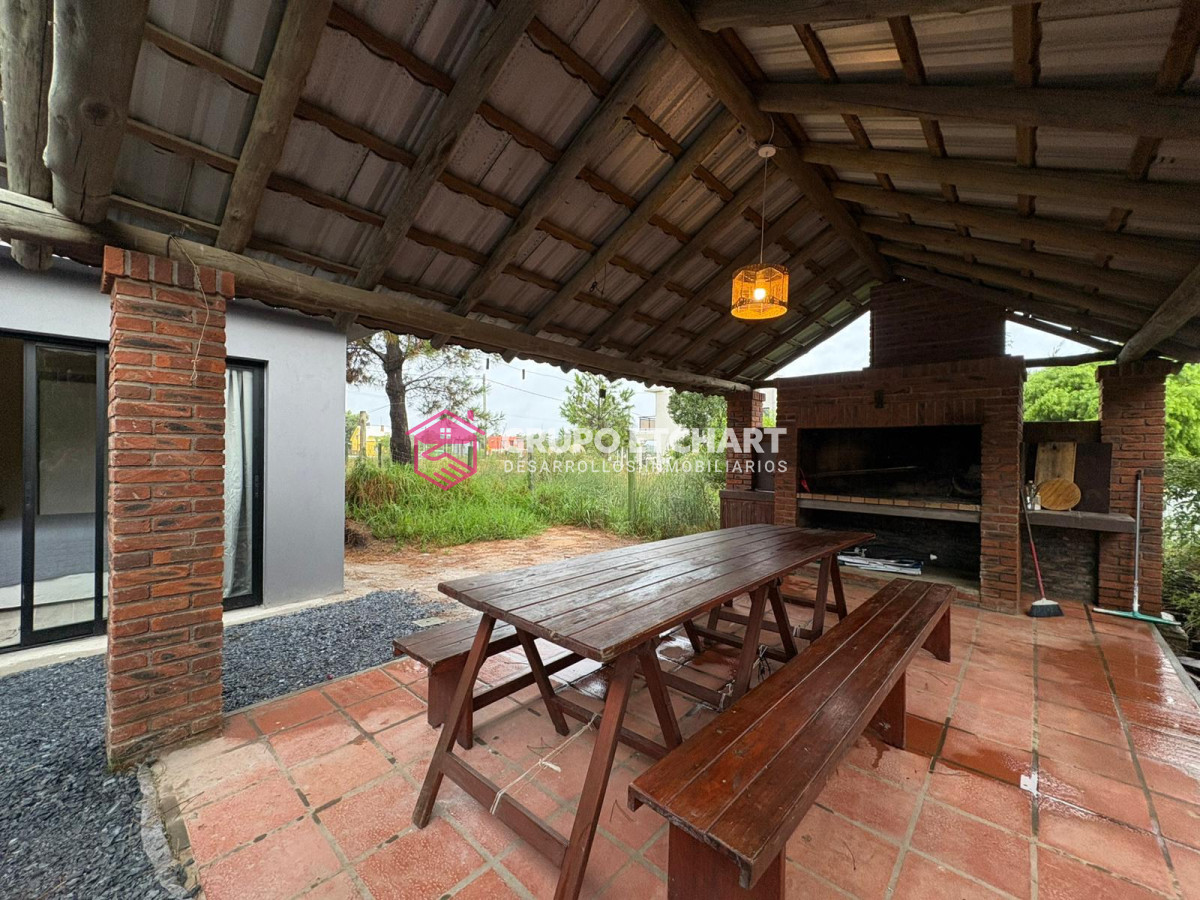 Casa ID.85 - Casa en Venta Piriápolis dos dormitorios un baño.