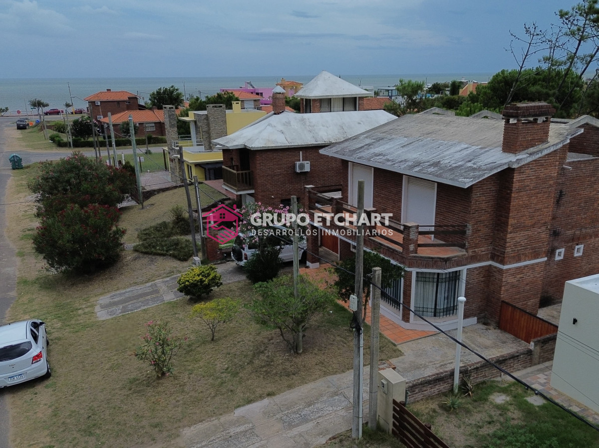 Casa ID.58 - Casa en Venta Piriápolis Los Angeles 3 dormitorios 2 baños.