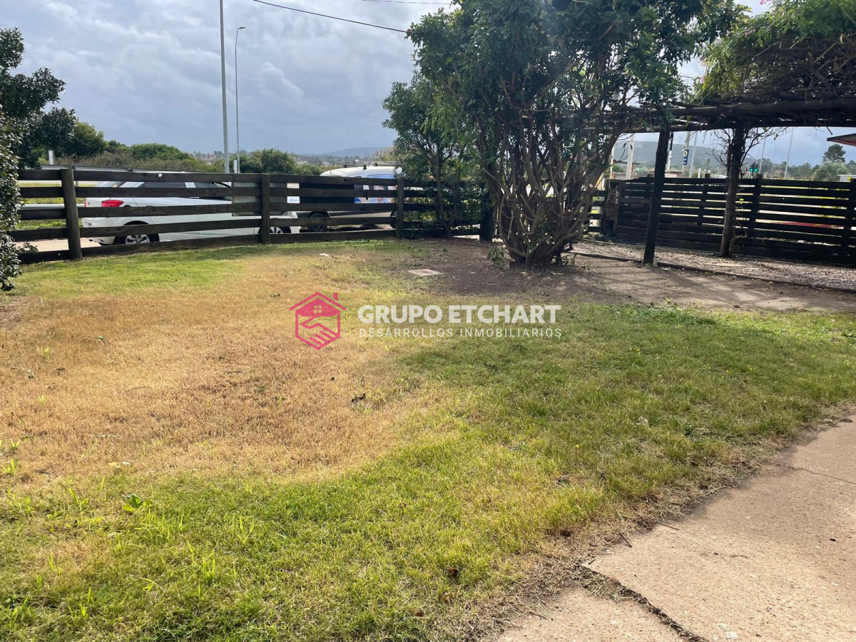 Casa ID.23 - Casa en venta Piriápolis tres dormitorios dos baños.