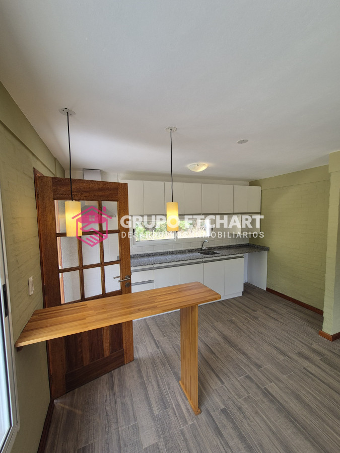 Casa ID.42 - Casa en venta Piriápolis dos dormitorios y dos baños.