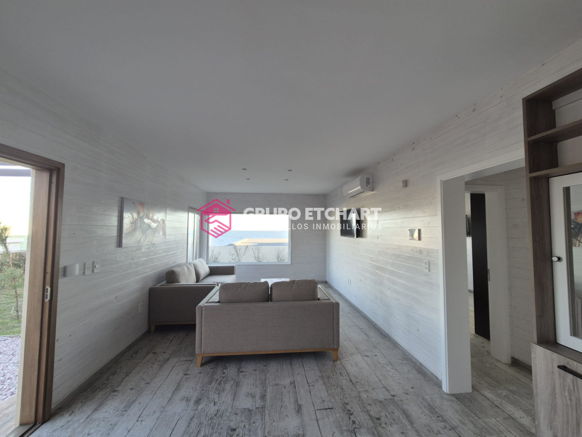 Casa ID.215 - Casa en venta Piriápolis 2 dormitorios 1 baño.