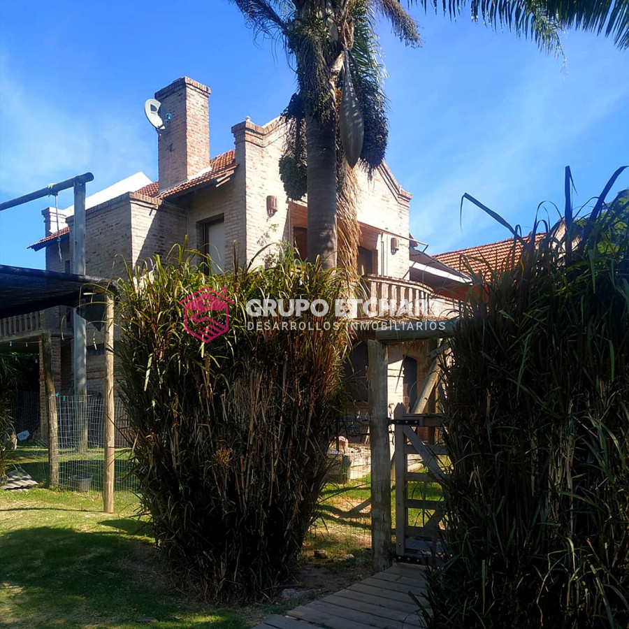 Casa ID.69 - Casa en venta Piriápolis 3 dormitorios y 2 baños.