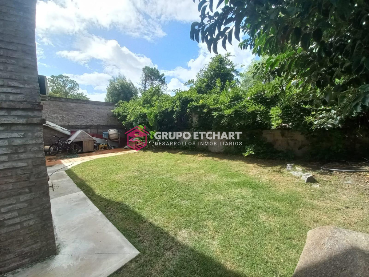 Casa ID.70 - En venta dos casas gemelas en Piriápolis 6 dormitorios y 4 baños.