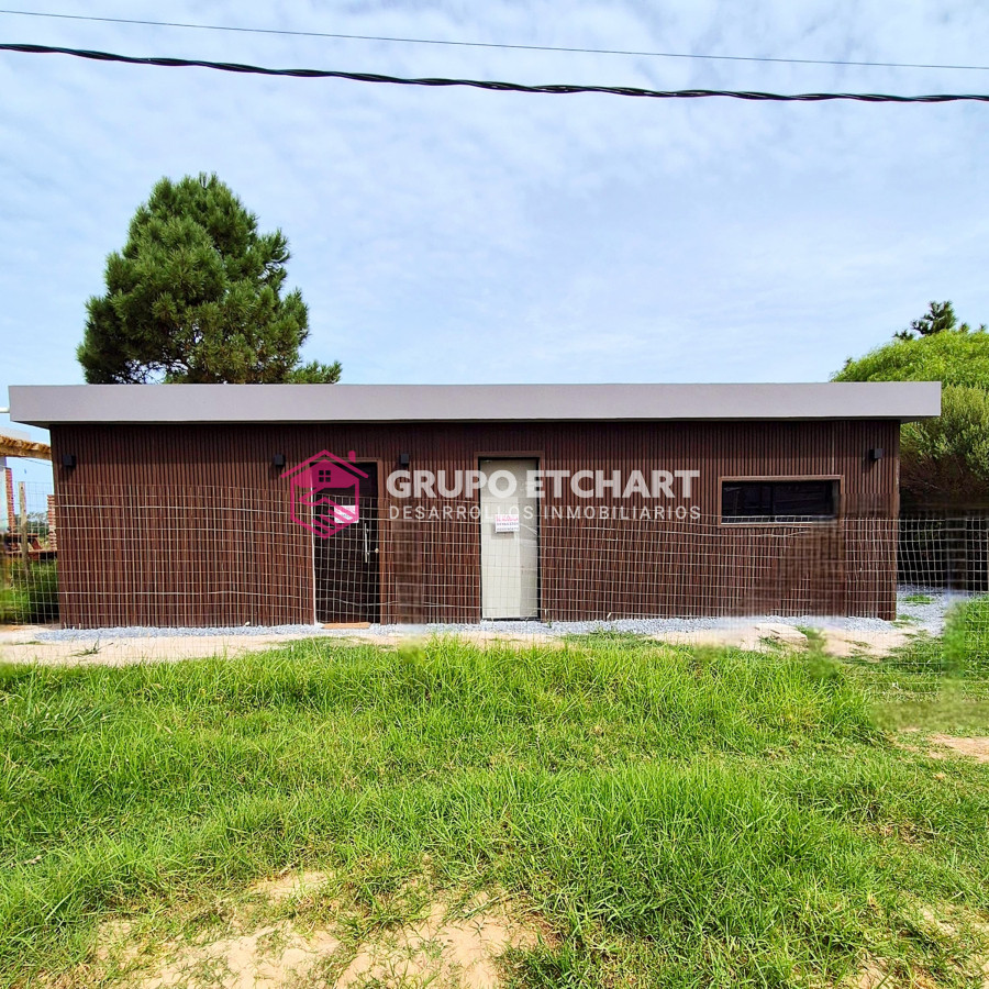 Casa ID.85 - Casa en Venta Piriápolis dos dormitorios un baño.