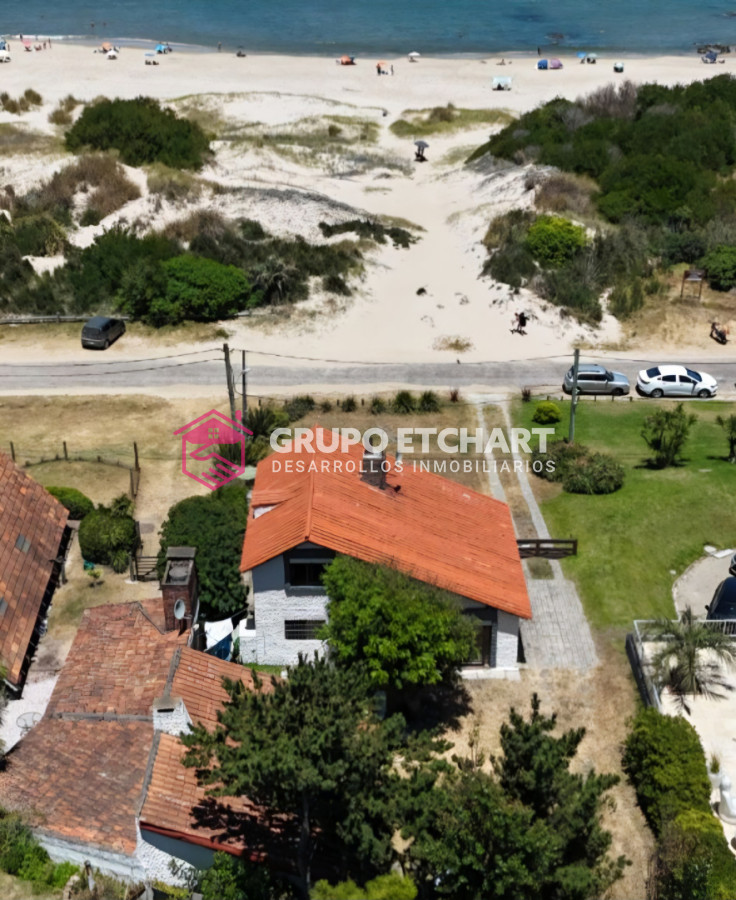 Casa ID.172 - Casa en Proa al Mar ,3 dormitorios y 2 baños (1 en suite) 