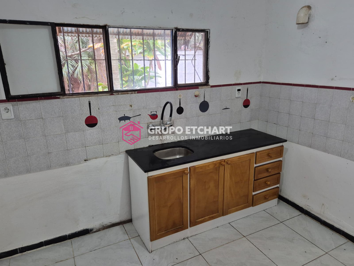 Casa ID.127 - Casa en venta Punta Fría Piriápolis 4 dormitorios y 2 baños