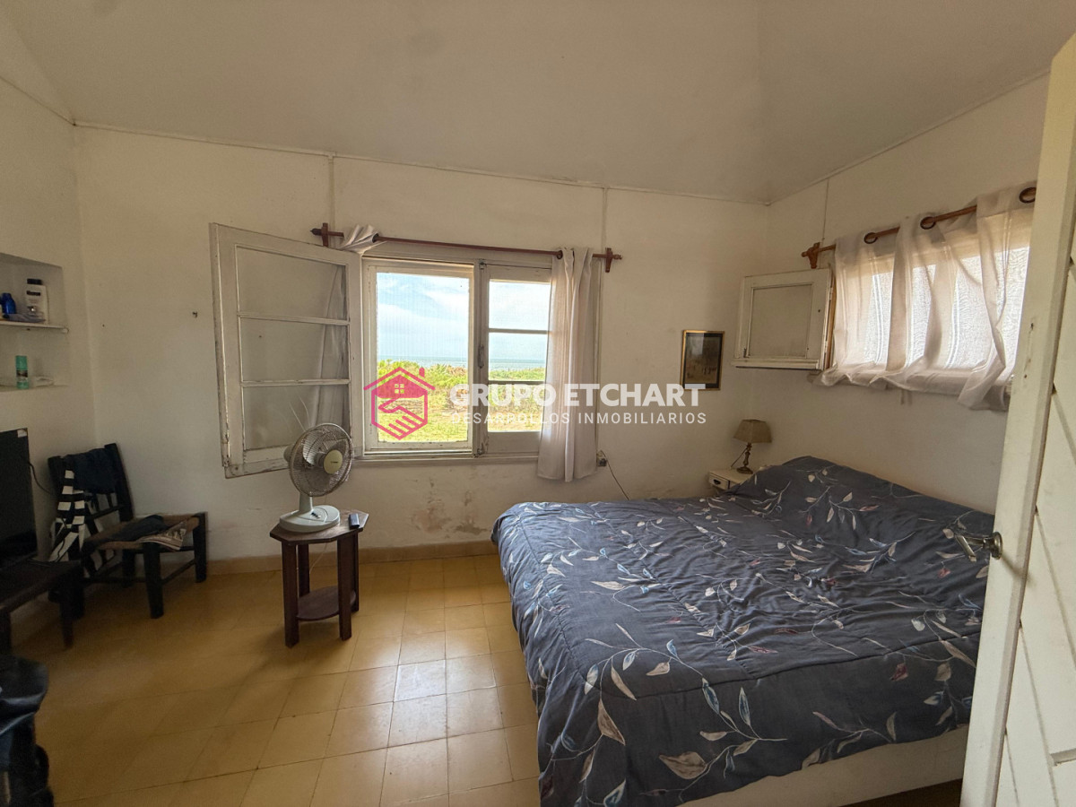 Casa ID.228 - casa en venta. 5 dormitorios y 3 baños.
