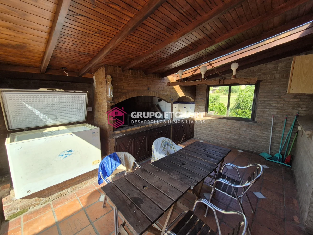 Casa ID.68 - Casa en venta Piriápolis 3 dormitorios y 2 baños.