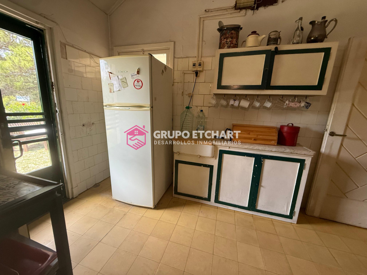 Casa ID.228 - casa en venta. 5 dormitorios y 3 baños.